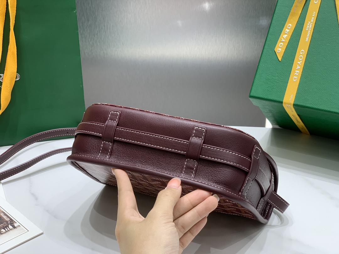 Belvedere PM Shoulder Bag In Burgundy